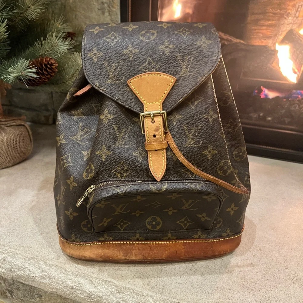 Authentic Louis Vuitton montsouris PM monogram backpack - Picture 1 of 11